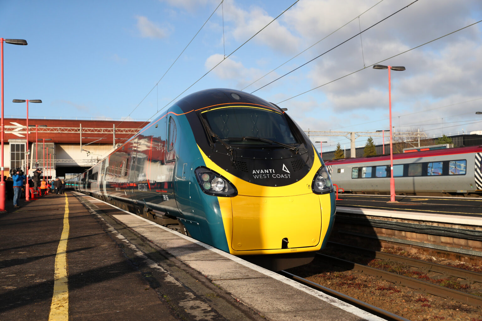 Class 802 angel trains